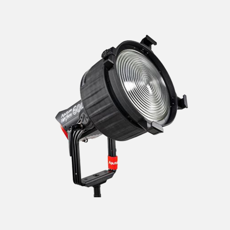 MONTURA FRESNEL F10 (con Barndoors)
